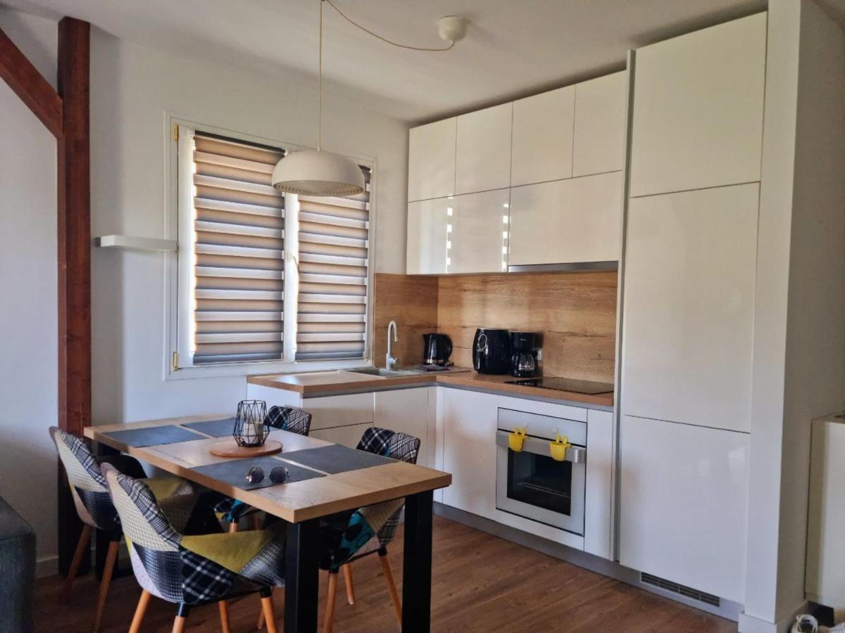 Apartment Be Like Pola Esterno foto